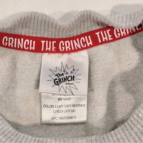 How The Grinch Stole Christmas Sweatshirt Boys 5T Girls Dr Seuss Cindy Lou Who - Picture 4 of 5